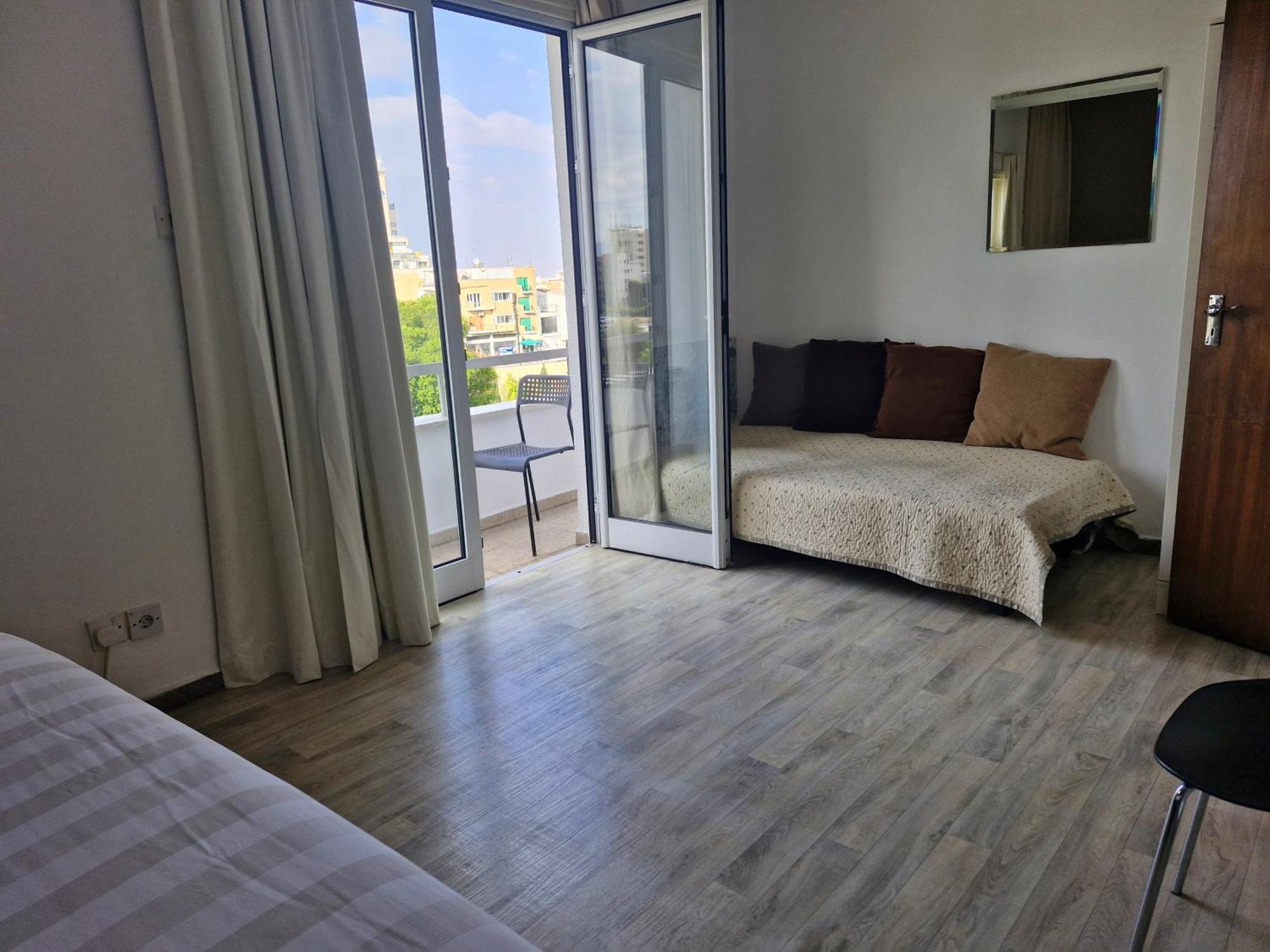 Downtown Living By 'Flats Nicosia' Apartment Exterior foto